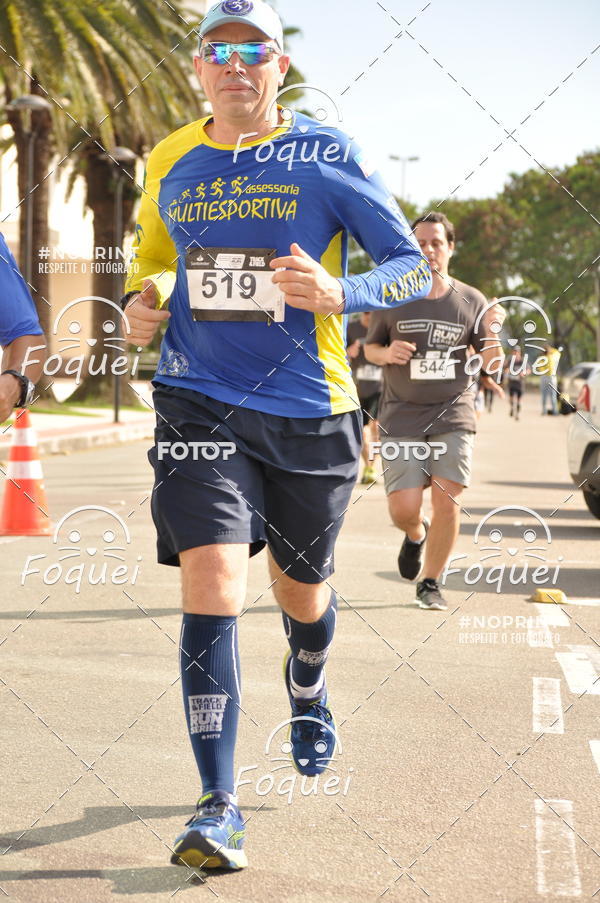 Buy your photos of the eventSantander Track&Field  Run Series - Shopping Vitria on Fotop