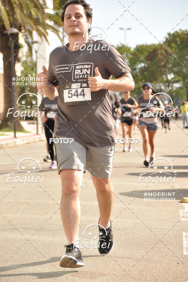 Buy your photos of the eventSantander Track&Field  Run Series - Shopping Vitria on Fotop