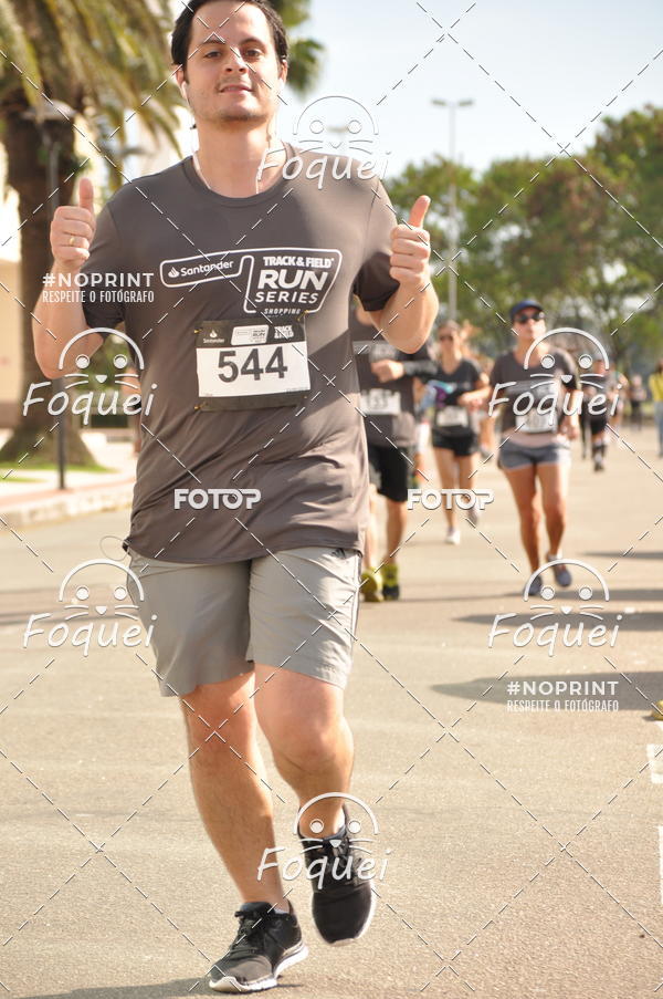 Buy your photos of the eventSantander Track&Field  Run Series - Shopping Vitria on Fotop