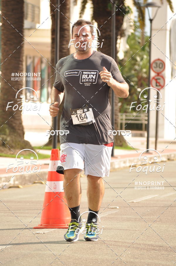 Buy your photos of the eventSantander Track&Field  Run Series - Shopping Vitria on Fotop