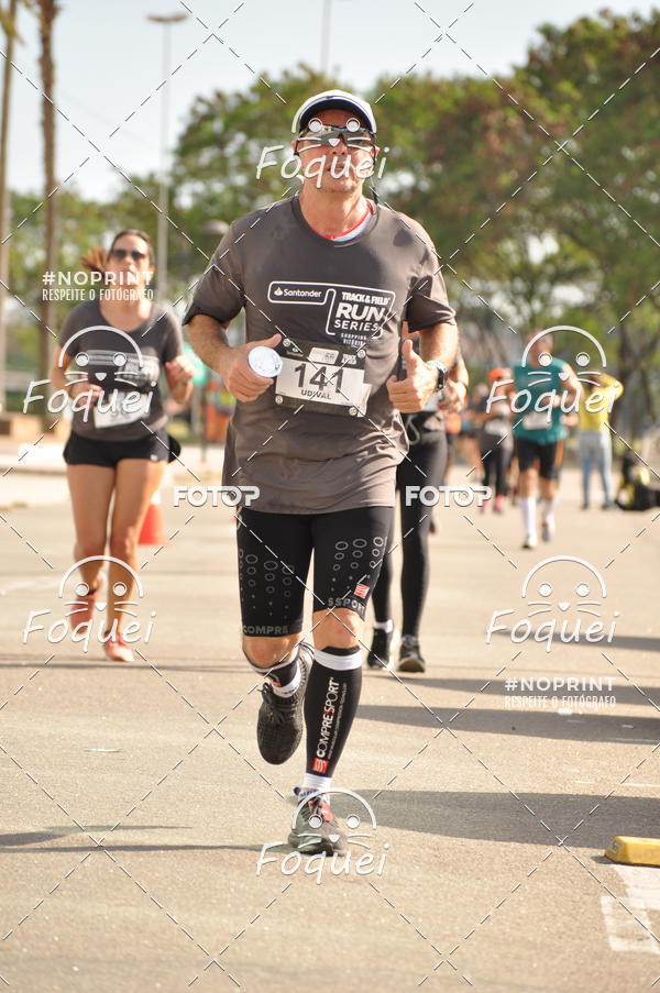 Buy your photos of the eventSantander Track&Field  Run Series - Shopping Vitria on Fotop