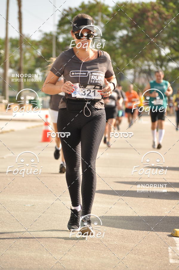 Buy your photos of the eventSantander Track&Field  Run Series - Shopping Vitria on Fotop