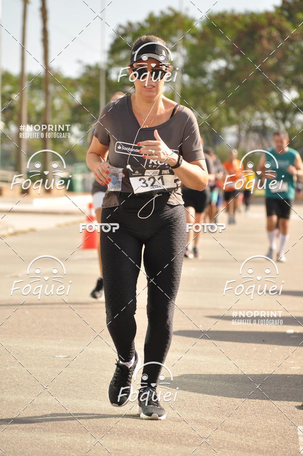 Buy your photos of the eventSantander Track&Field  Run Series - Shopping Vitria on Fotop