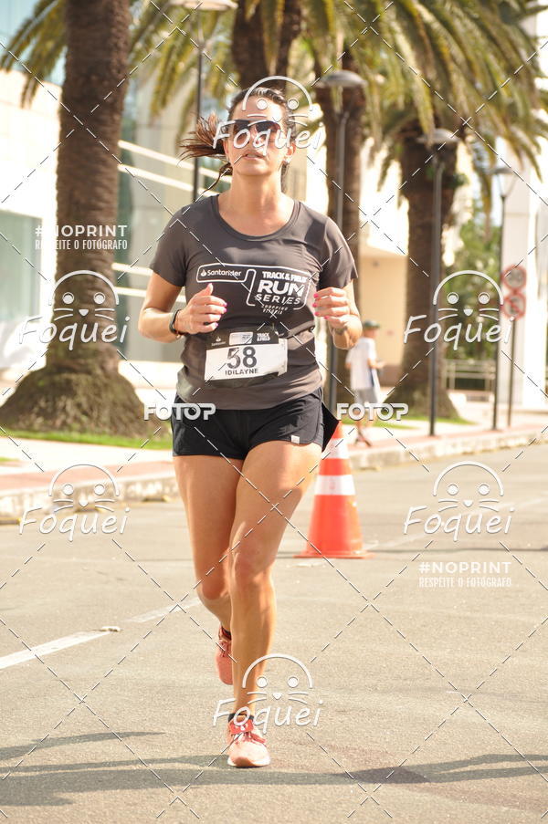 Buy your photos of the eventSantander Track&Field  Run Series - Shopping Vitria on Fotop
