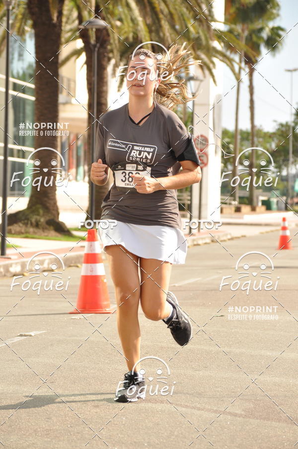 Buy your photos of the eventSantander Track&Field  Run Series - Shopping Vitria on Fotop