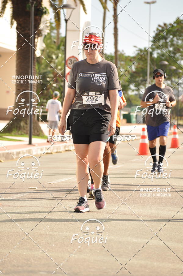 Buy your photos of the eventSantander Track&Field  Run Series - Shopping Vitria on Fotop