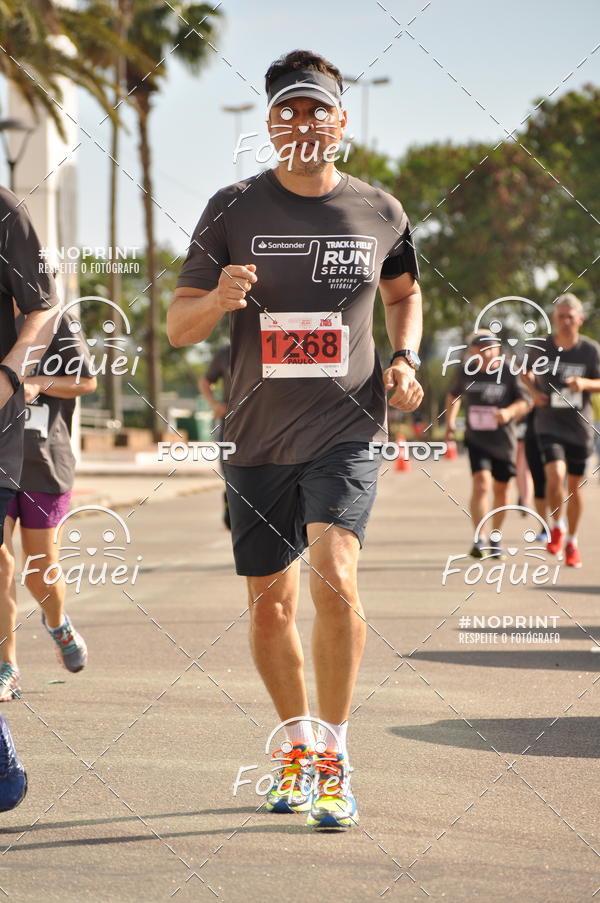 Buy your photos of the eventSantander Track&Field  Run Series - Shopping Vitria on Fotop