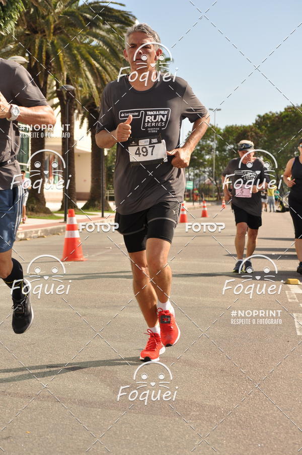 Buy your photos of the eventSantander Track&Field  Run Series - Shopping Vitria on Fotop