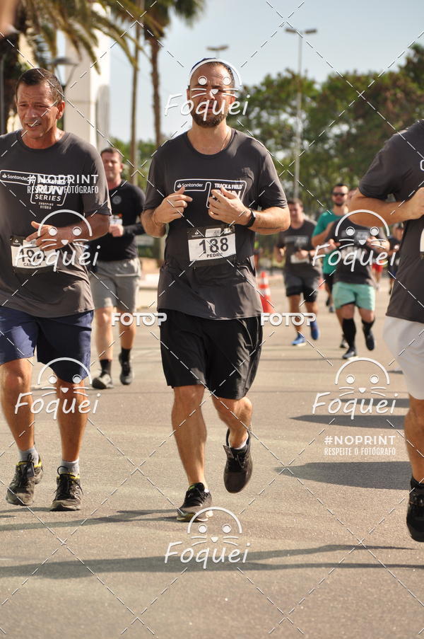 Buy your photos of the eventSantander Track&Field  Run Series - Shopping Vitria on Fotop