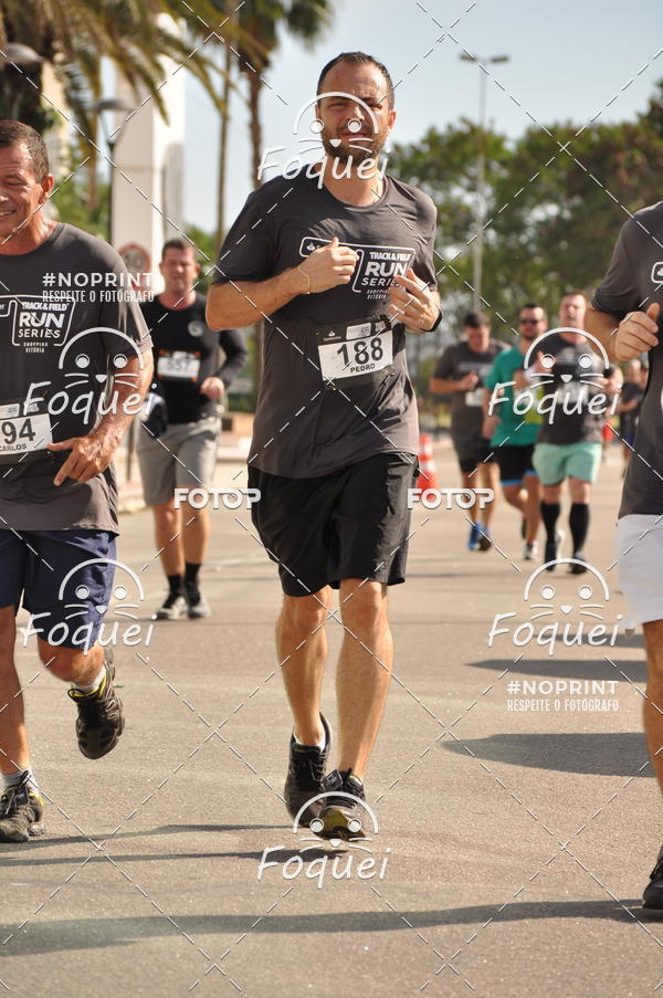 Buy your photos of the eventSantander Track&Field  Run Series - Shopping Vitria on Fotop