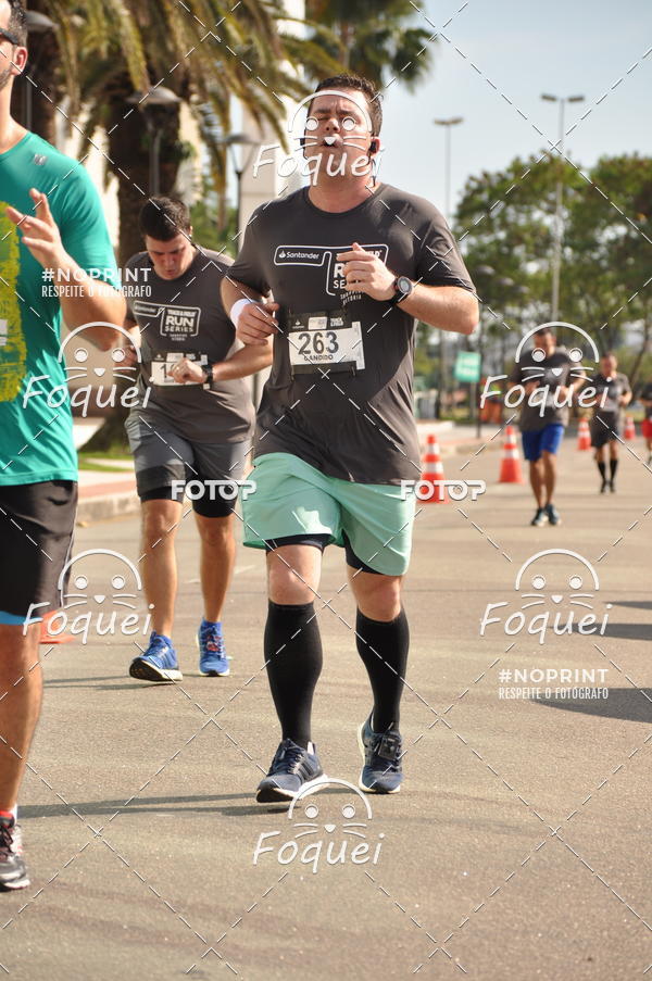 Buy your photos of the eventSantander Track&Field  Run Series - Shopping Vitria on Fotop