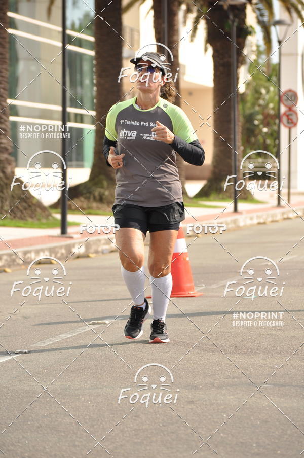 Buy your photos of the eventSantander Track&Field  Run Series - Shopping Vitria on Fotop