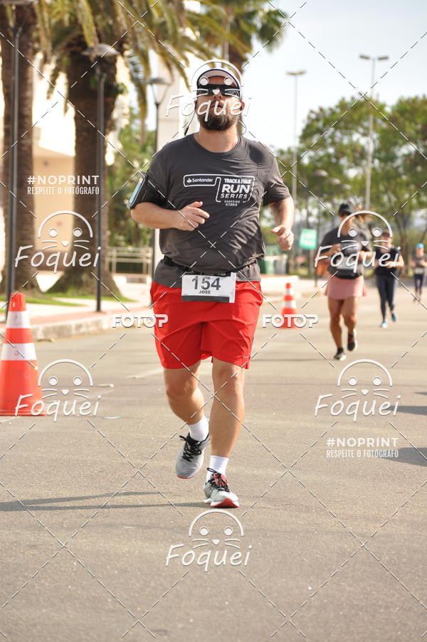 Buy your photos of the eventSantander Track&Field  Run Series - Shopping Vitria on Fotop