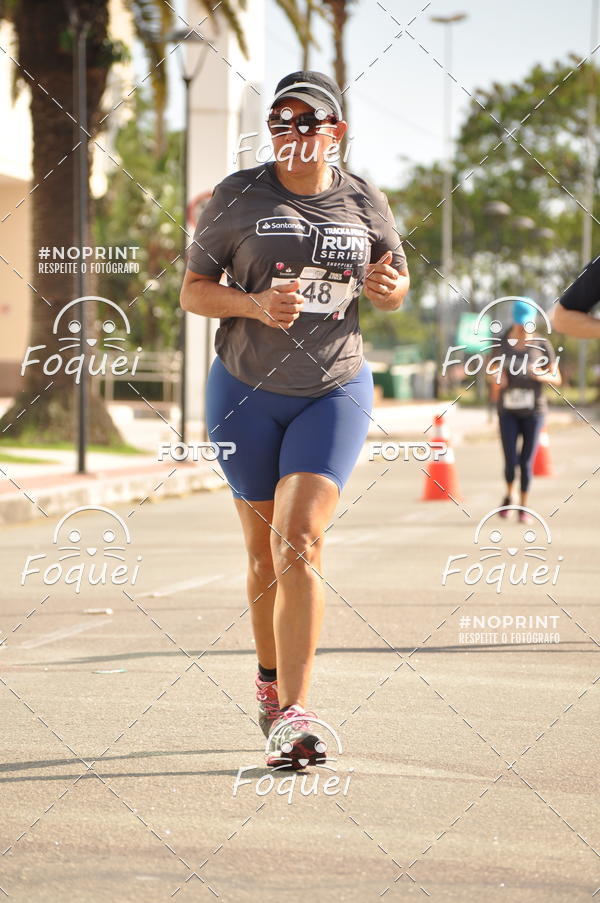 Buy your photos of the eventSantander Track&Field  Run Series - Shopping Vitria on Fotop