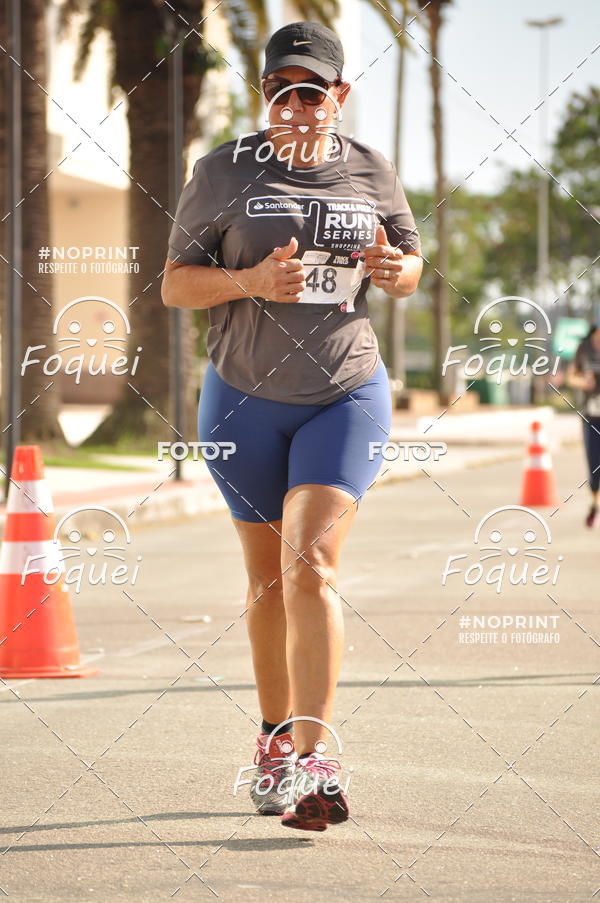 Buy your photos of the eventSantander Track&Field  Run Series - Shopping Vitria on Fotop