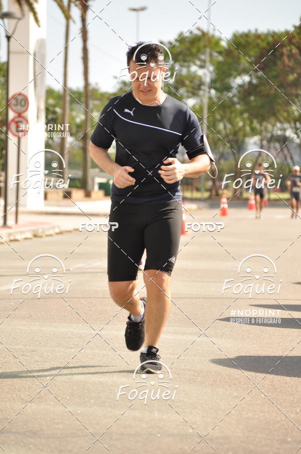 Buy your photos of the eventSantander Track&Field  Run Series - Shopping Vitria on Fotop