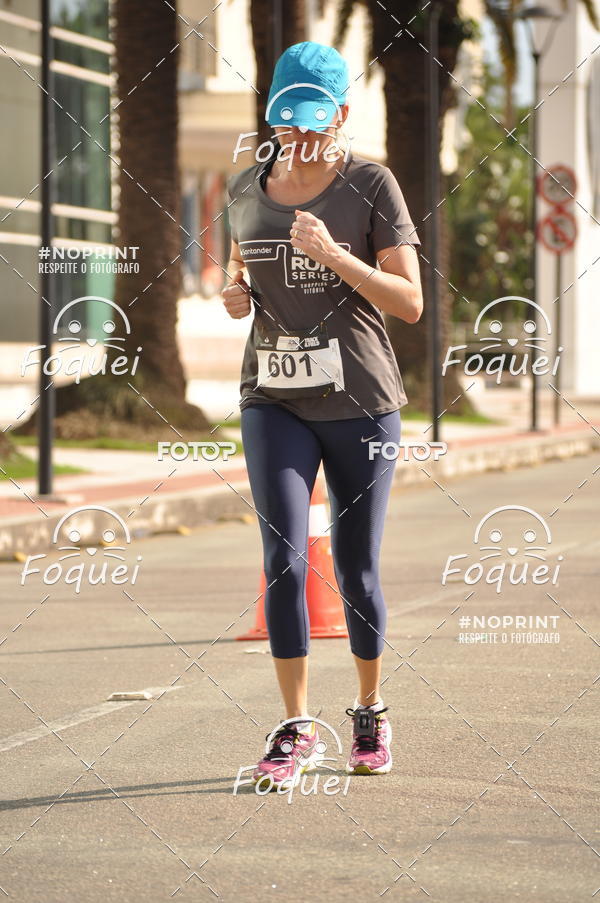 Buy your photos of the eventSantander Track&Field  Run Series - Shopping Vitria on Fotop