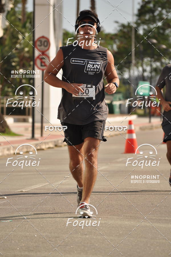 Buy your photos of the eventSantander Track&Field  Run Series - Shopping Vitria on Fotop