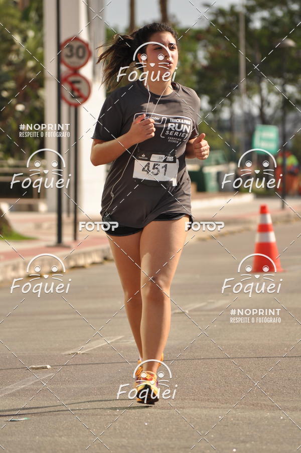 Buy your photos of the eventSantander Track&Field  Run Series - Shopping Vitria on Fotop