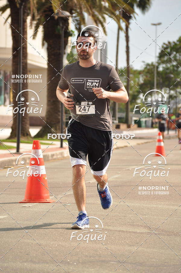 Buy your photos of the eventSantander Track&Field  Run Series - Shopping Vitria on Fotop