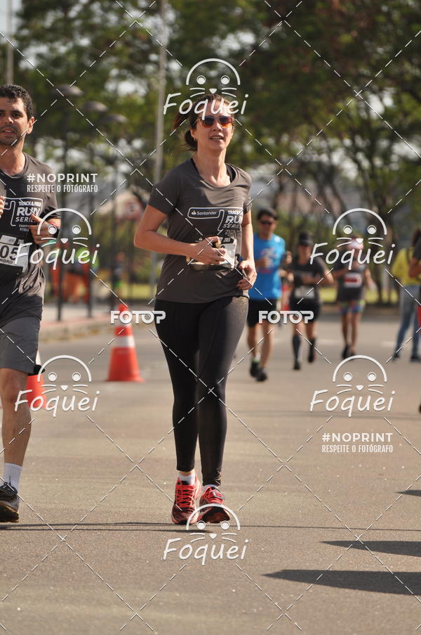 Buy your photos of the eventSantander Track&Field  Run Series - Shopping Vitria on Fotop