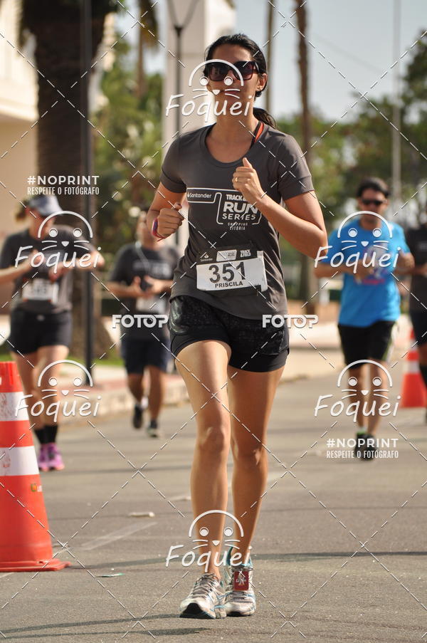 Buy your photos of the eventSantander Track&Field  Run Series - Shopping Vitria on Fotop