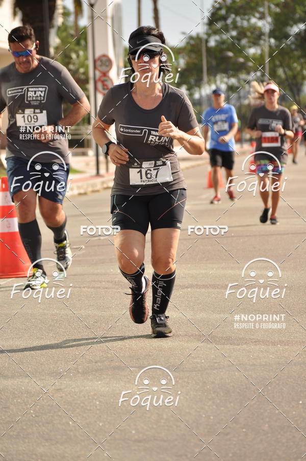 Buy your photos of the eventSantander Track&Field  Run Series - Shopping Vitria on Fotop