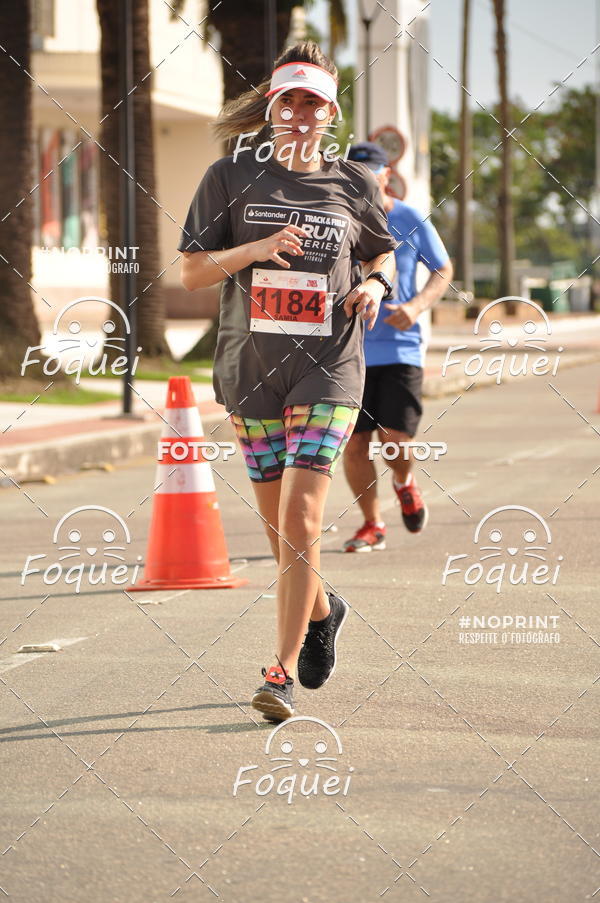 Buy your photos of the eventSantander Track&Field  Run Series - Shopping Vitria on Fotop