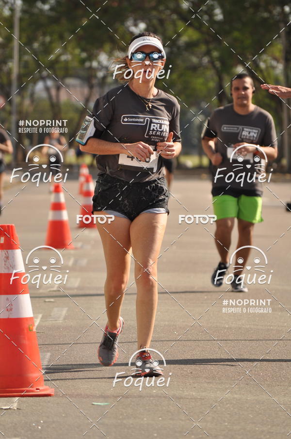 Buy your photos of the eventSantander Track&Field  Run Series - Shopping Vitria on Fotop