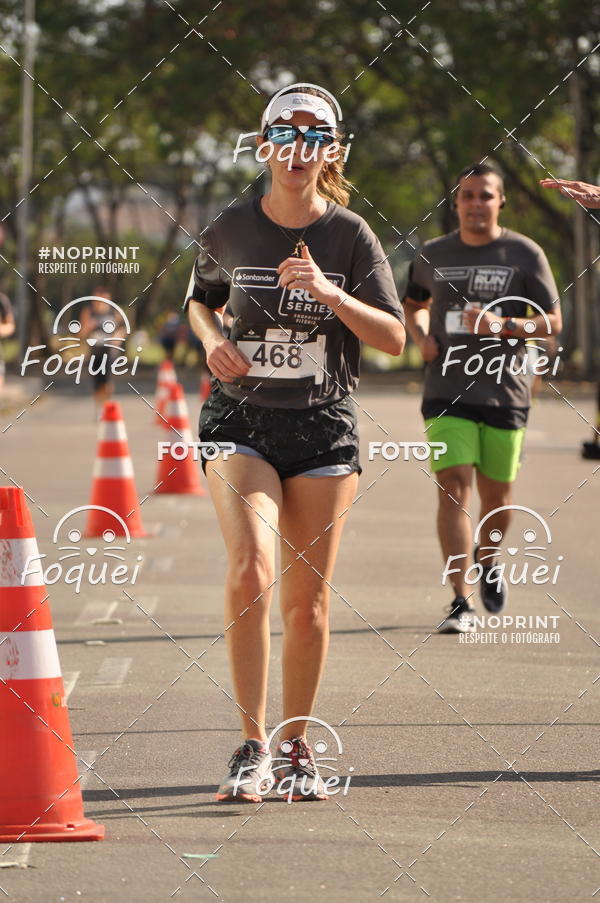 Buy your photos of the eventSantander Track&Field  Run Series - Shopping Vitria on Fotop