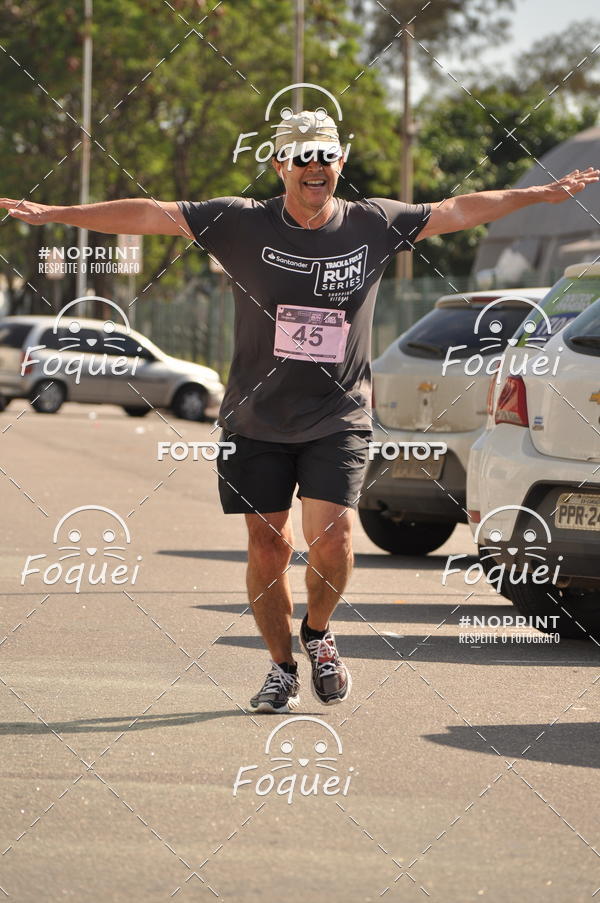 Buy your photos of the eventSantander Track&Field  Run Series - Shopping Vitria on Fotop