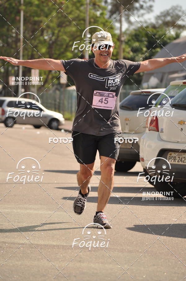 Buy your photos of the eventSantander Track&Field  Run Series - Shopping Vitria on Fotop