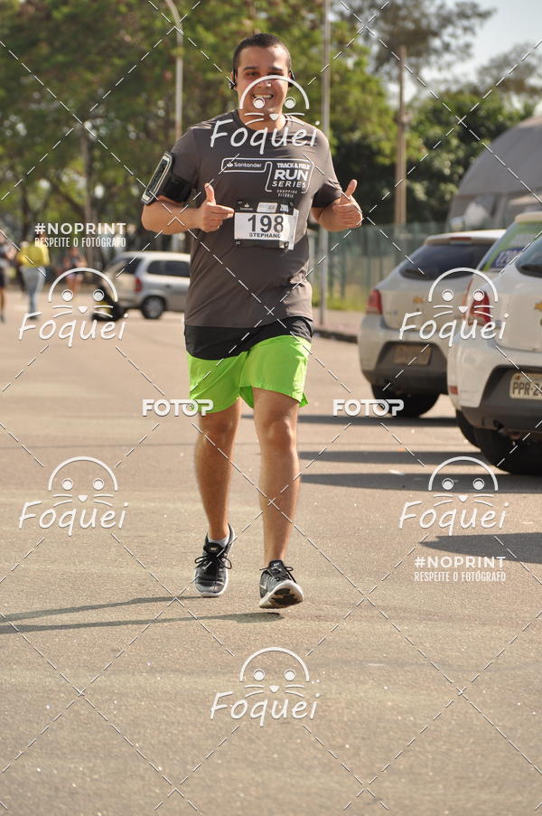 Buy your photos of the eventSantander Track&Field  Run Series - Shopping Vitria on Fotop