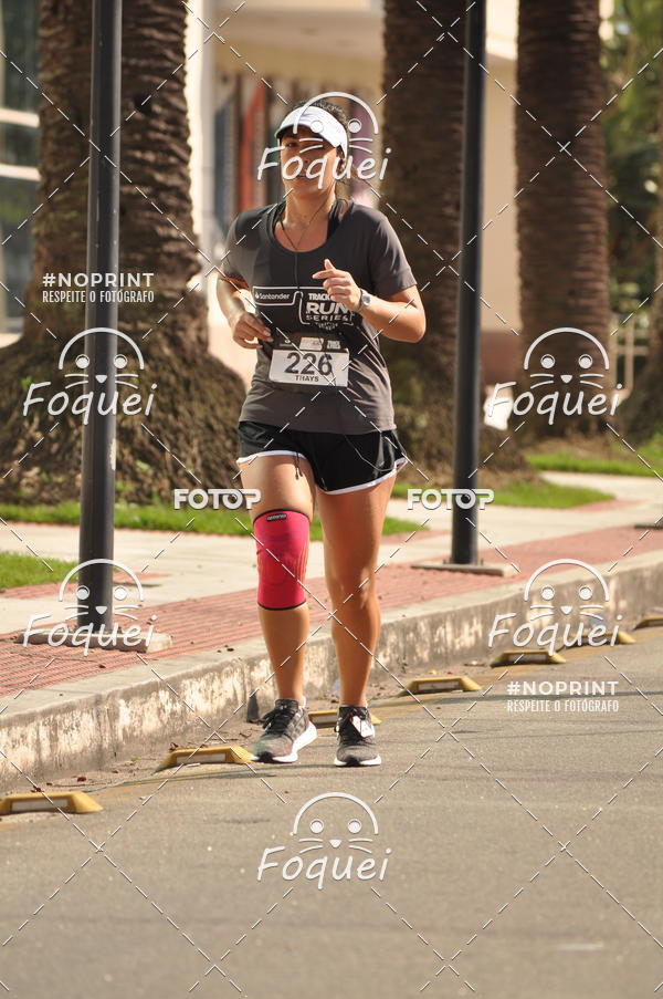 Buy your photos of the eventSantander Track&Field  Run Series - Shopping Vitria on Fotop