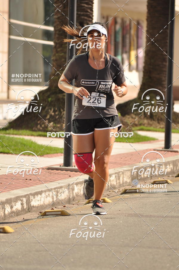 Buy your photos of the eventSantander Track&Field  Run Series - Shopping Vitria on Fotop