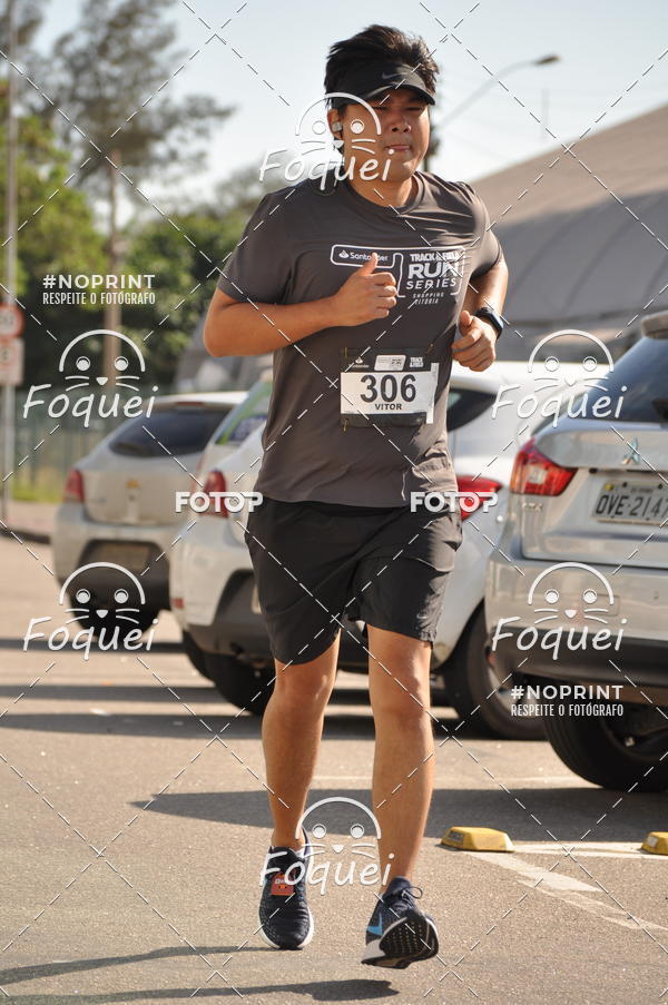 Buy your photos of the eventSantander Track&Field  Run Series - Shopping Vitria on Fotop