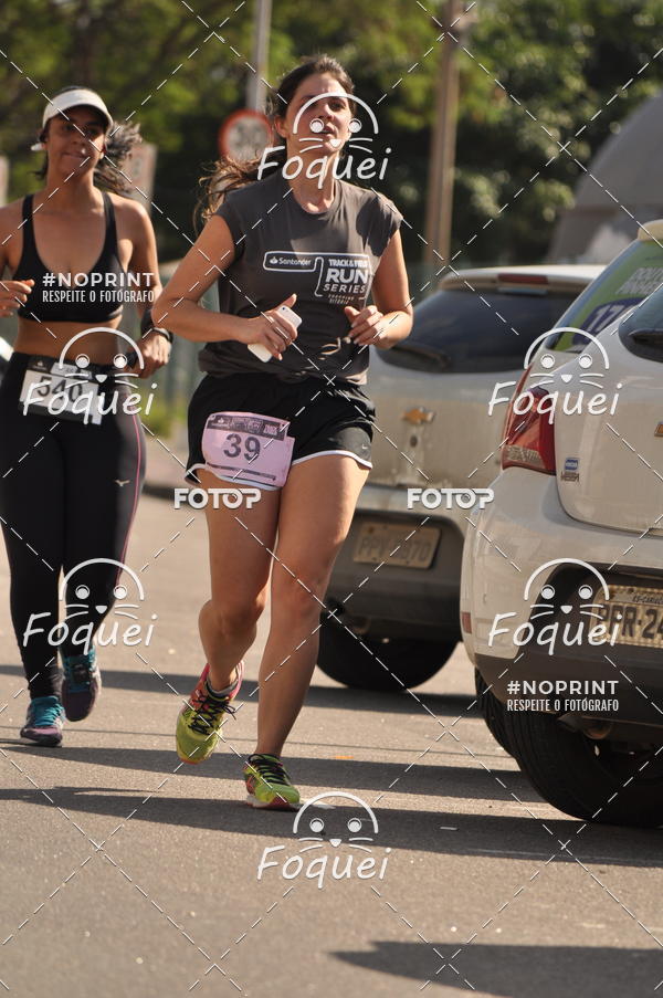 Buy your photos of the eventSantander Track&Field  Run Series - Shopping Vitria on Fotop
