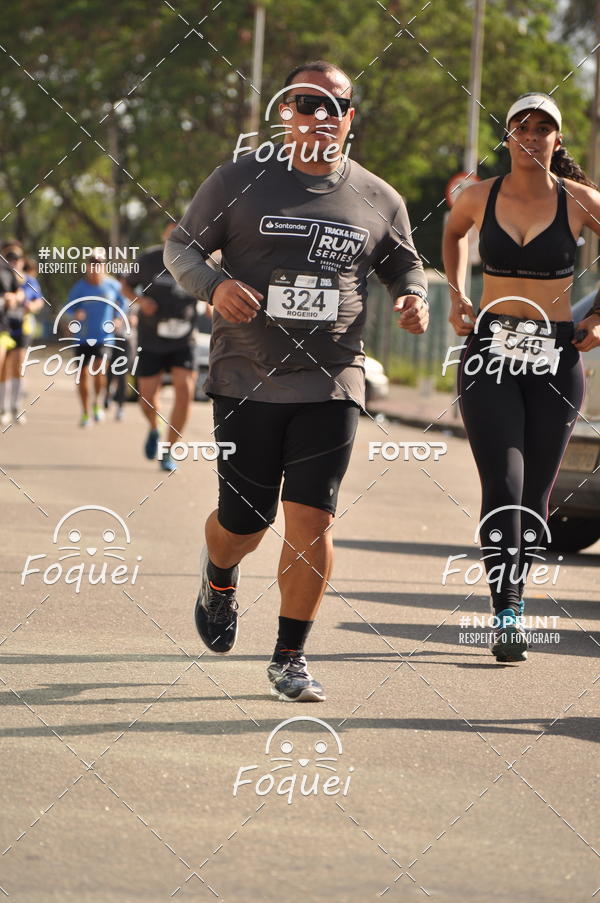 Buy your photos of the eventSantander Track&Field  Run Series - Shopping Vitria on Fotop