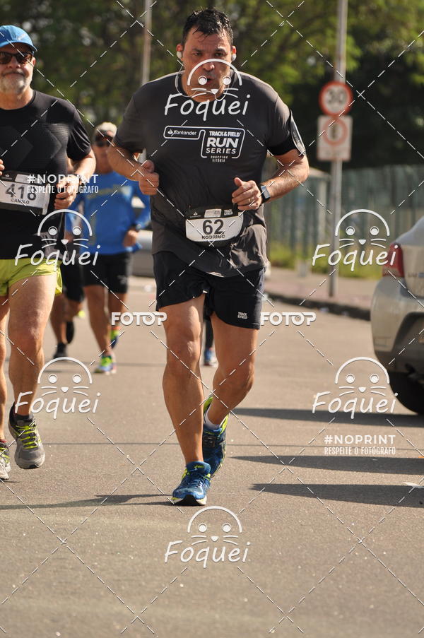 Buy your photos of the eventSantander Track&Field  Run Series - Shopping Vitria on Fotop