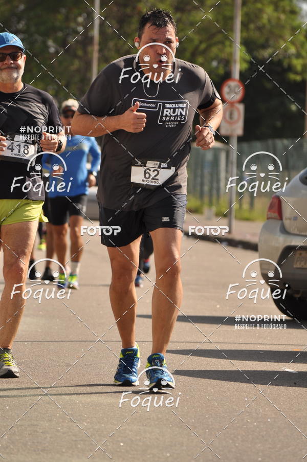 Buy your photos of the eventSantander Track&Field  Run Series - Shopping Vitria on Fotop