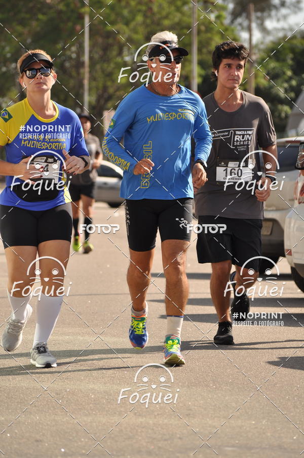 Buy your photos of the eventSantander Track&Field  Run Series - Shopping Vitria on Fotop