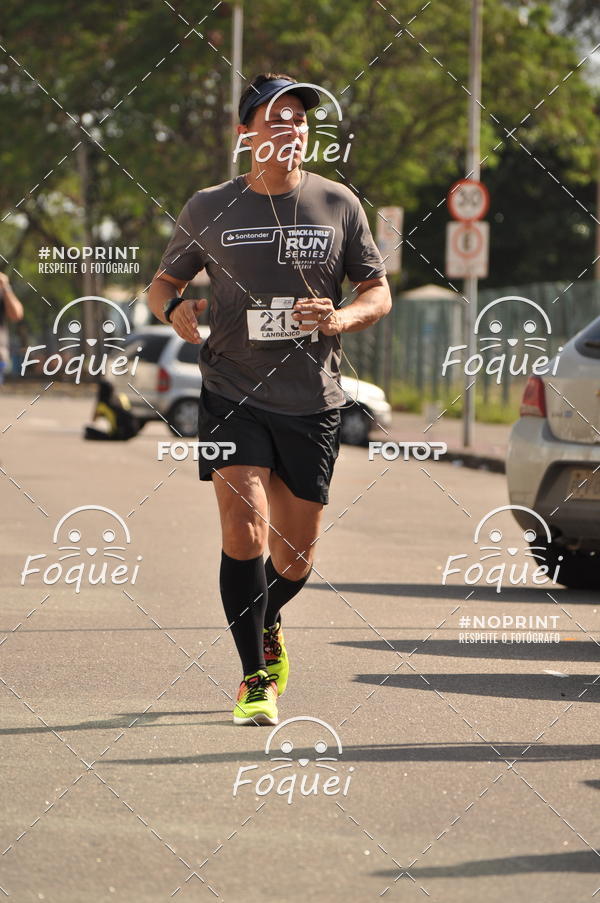 Buy your photos of the eventSantander Track&Field  Run Series - Shopping Vitria on Fotop