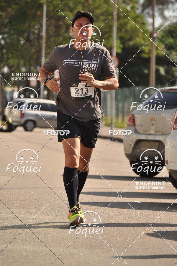 Buy your photos of the eventSantander Track&Field  Run Series - Shopping Vitria on Fotop