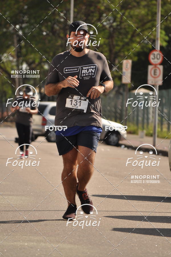 Buy your photos of the eventSantander Track&Field  Run Series - Shopping Vitria on Fotop