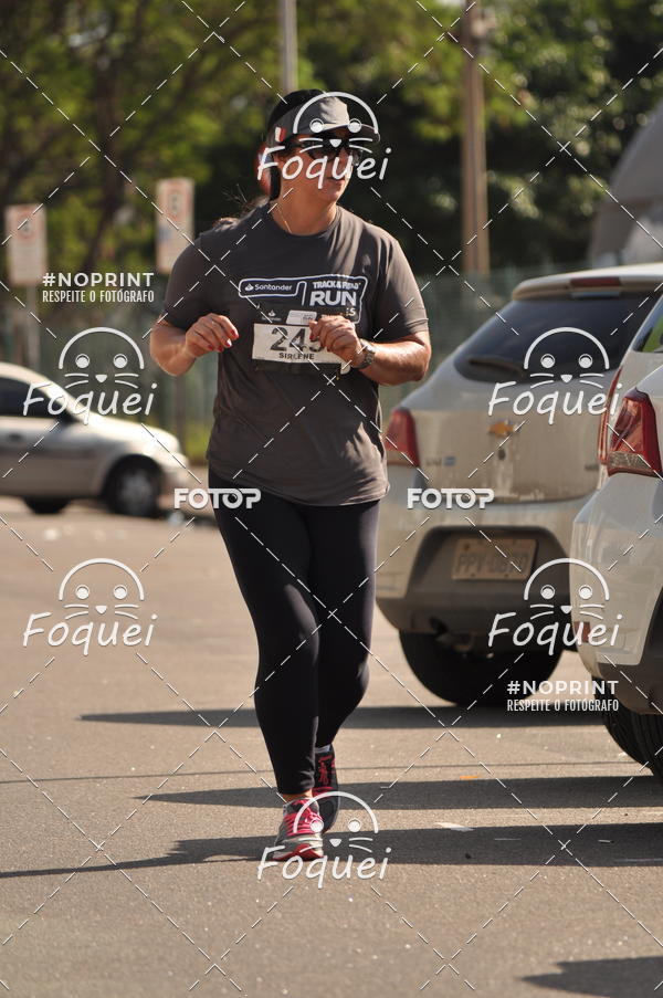 Buy your photos of the eventSantander Track&Field  Run Series - Shopping Vitria on Fotop