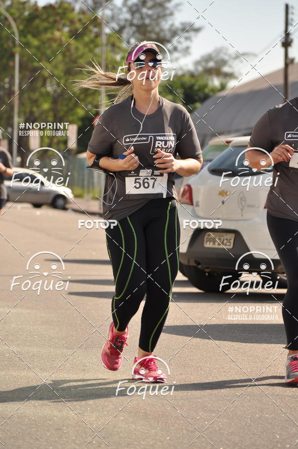 Buy your photos of the eventSantander Track&Field  Run Series - Shopping Vitria on Fotop