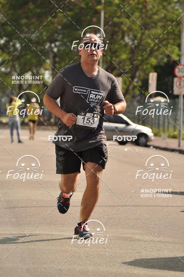 Buy your photos of the eventSantander Track&Field  Run Series - Shopping Vitria on Fotop