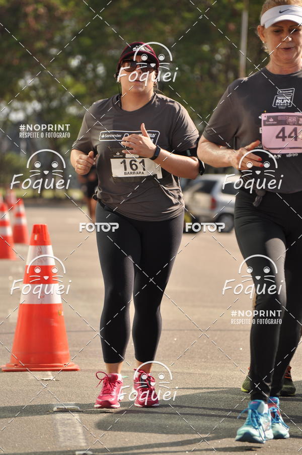 Buy your photos of the eventSantander Track&Field  Run Series - Shopping Vitria on Fotop