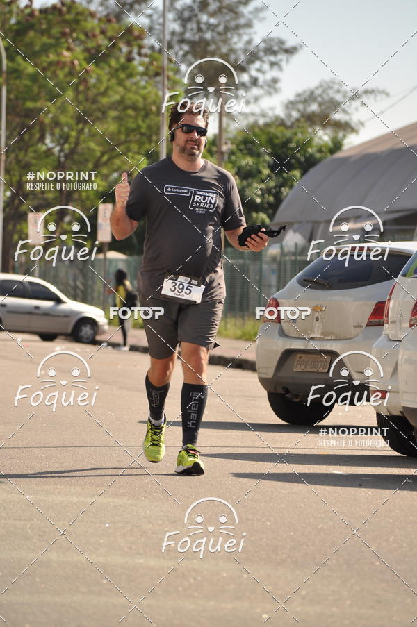 Buy your photos of the eventSantander Track&Field  Run Series - Shopping Vitria on Fotop