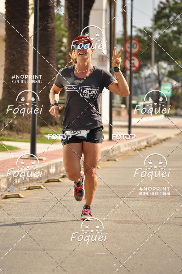 Buy your photos of the eventSantander Track&Field  Run Series - Shopping Vitria on Fotop